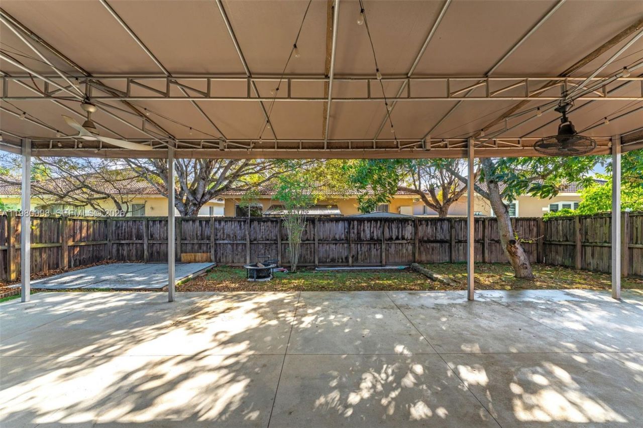 997 NE 16th Ave , Homestead, FL 33033 Photo