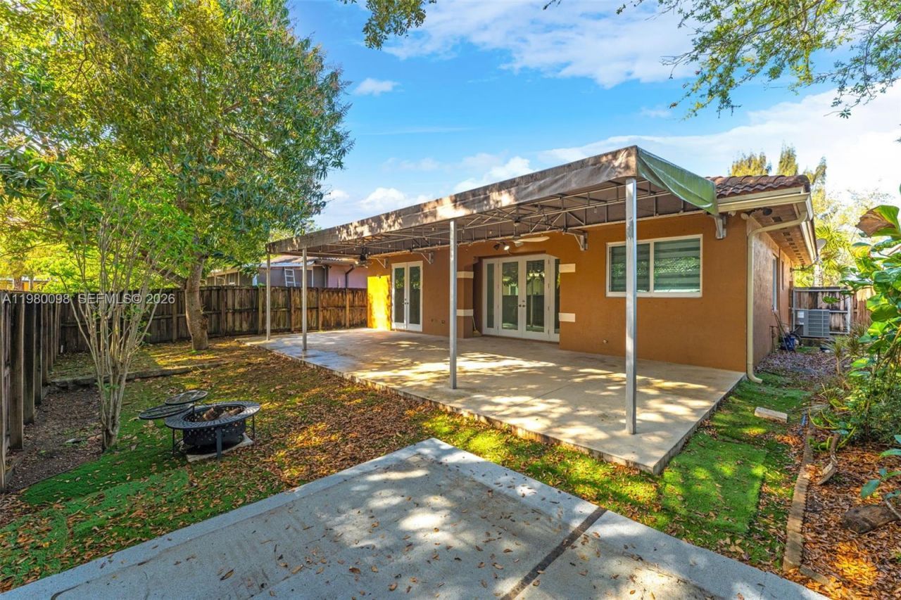 997 NE 16th Ave , Homestead, FL 33033 Photo