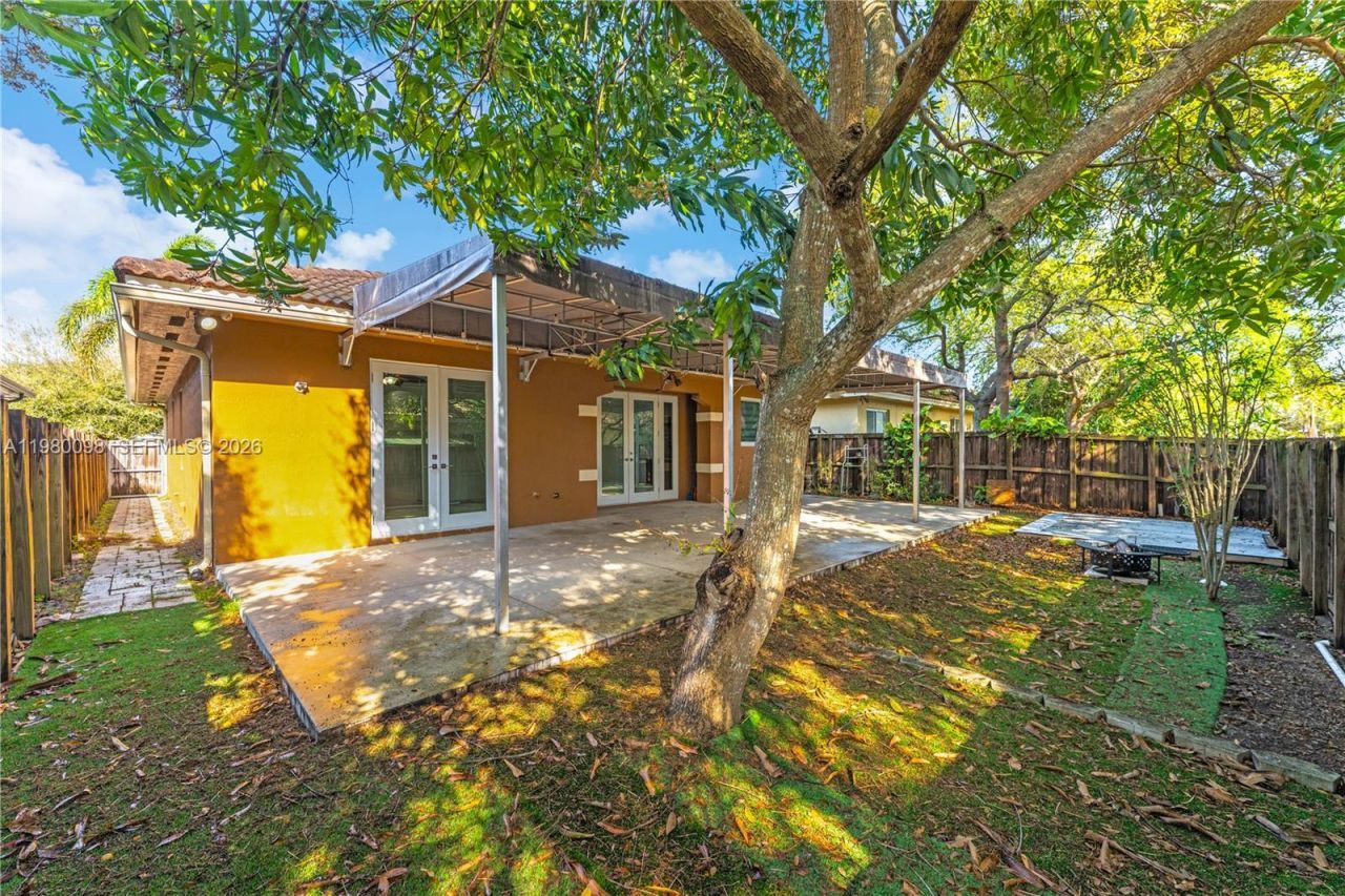 997 NE 16th Ave , Homestead, FL 33033 Photo