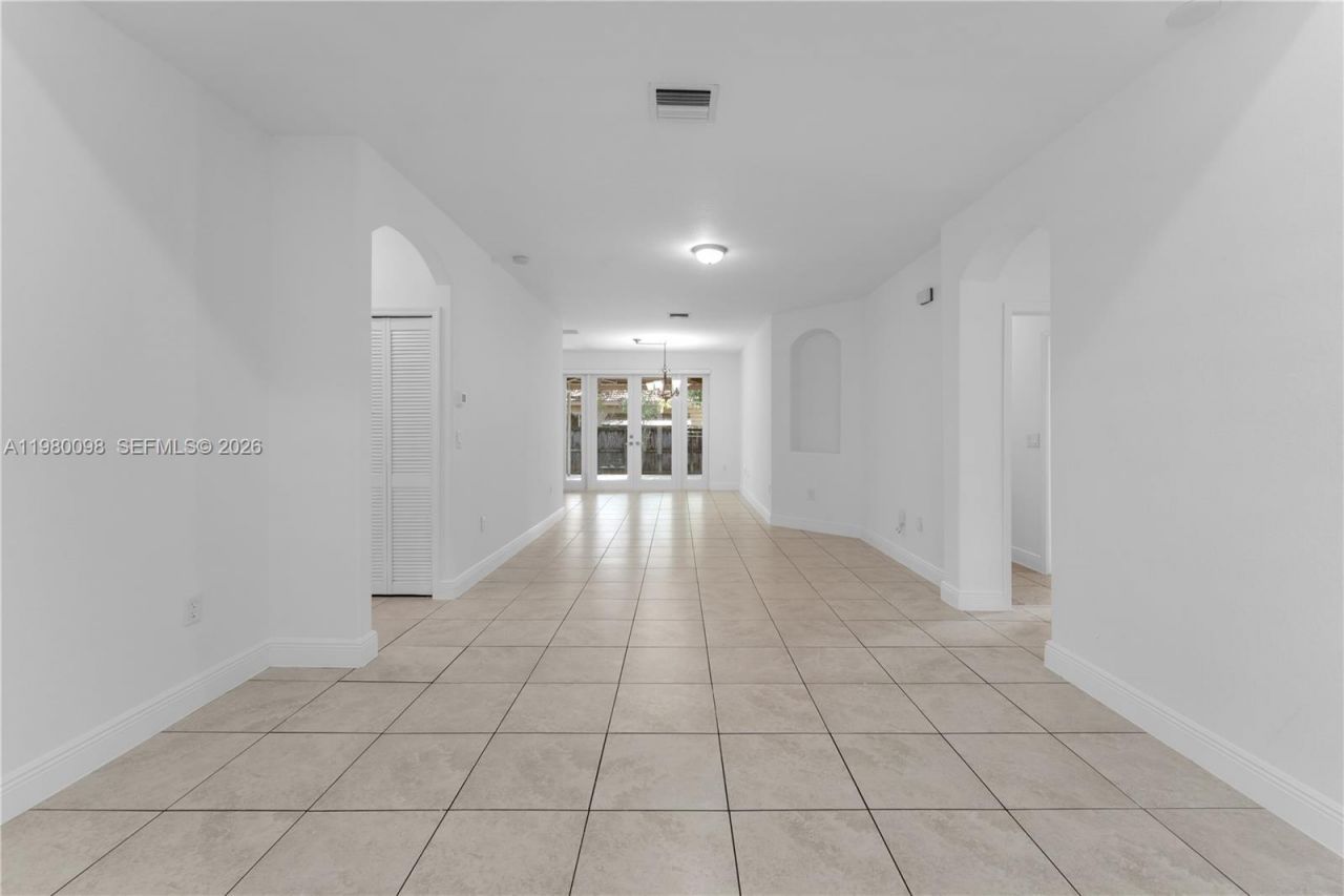 997 NE 16th Ave , Homestead, FL 33033 Photo