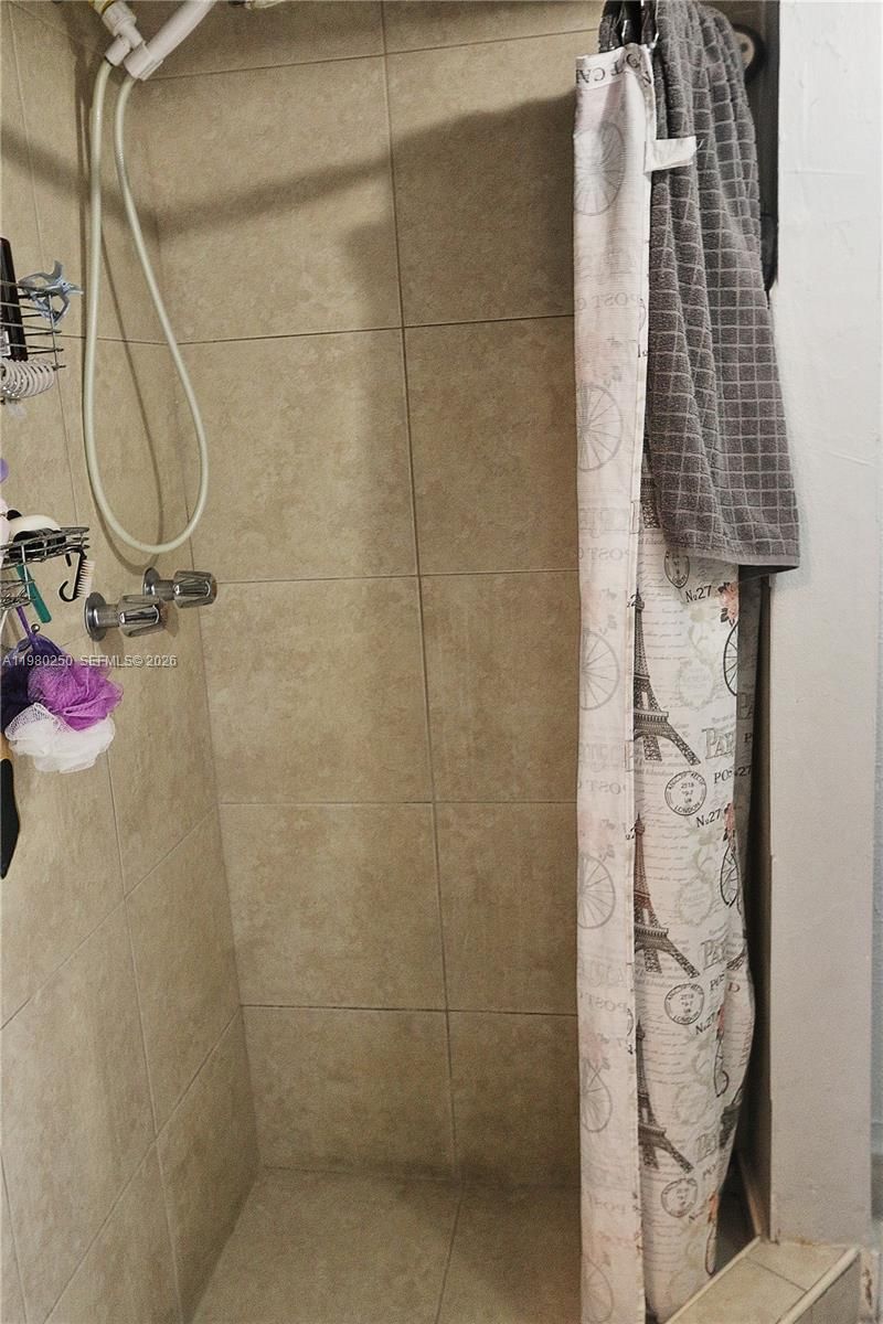 4419 NW 17th Ave , Miami, FL 33142 Photo