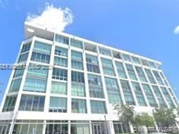 8101 Biscayne Blvd , Unit R-203, Miami, FL 33138