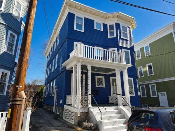 3 Warwick Park, Unit 2, Cambridge, MA 02140