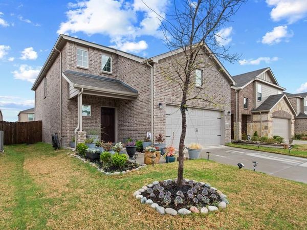 1831 Ballinger Drive, Forney, TX 75126