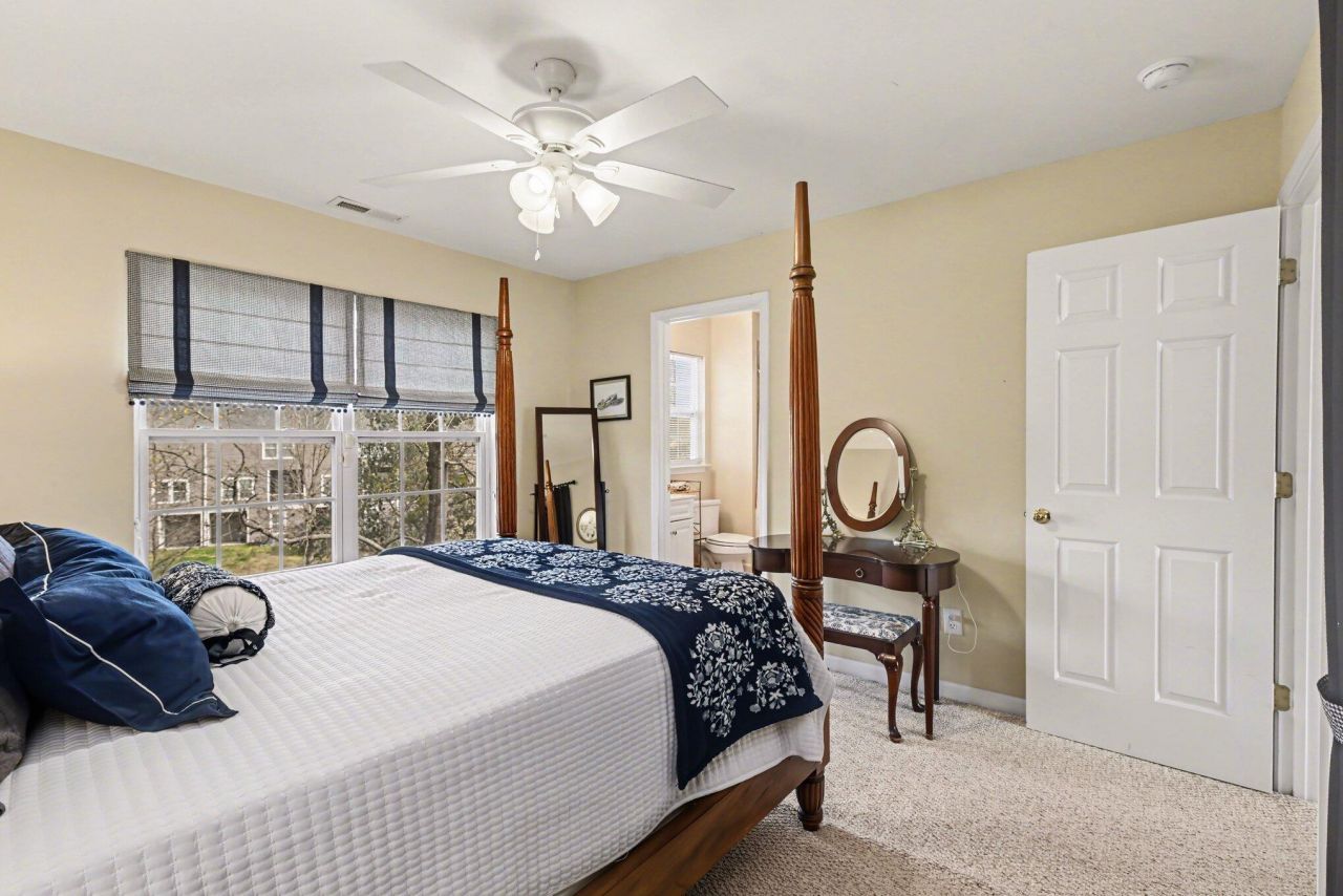 4121 Perrine Street Photo 16