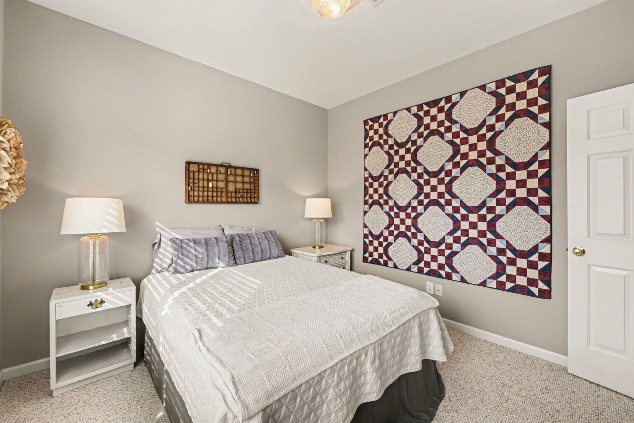 4121 Perrine Street Photo 18