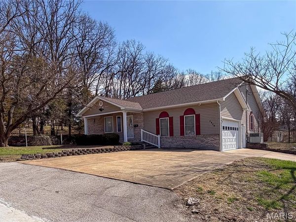1710 Westwood Drive, Festus, MO 63028