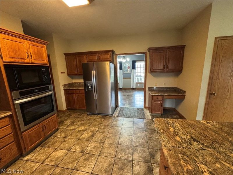 1965 Augusta Drive SE, Massillon, OH 44646 Photo 9