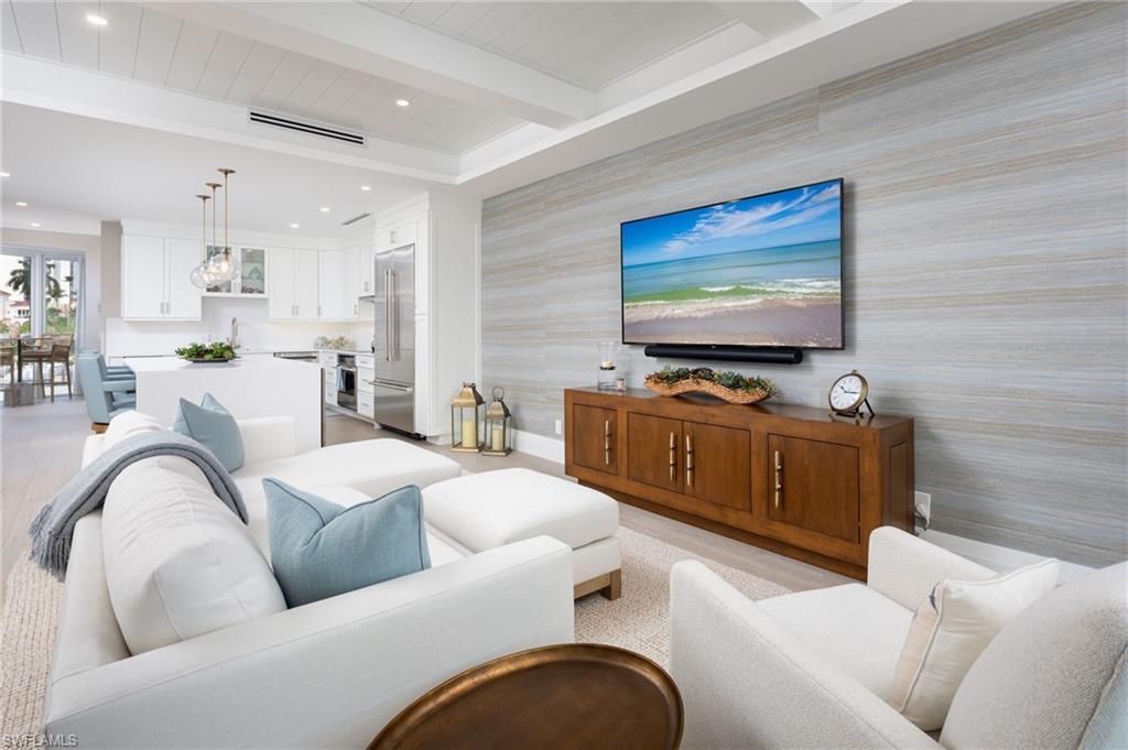 4000 Gulf Shore Blvd N, Unit 400, Naples, FL 34103 Photo