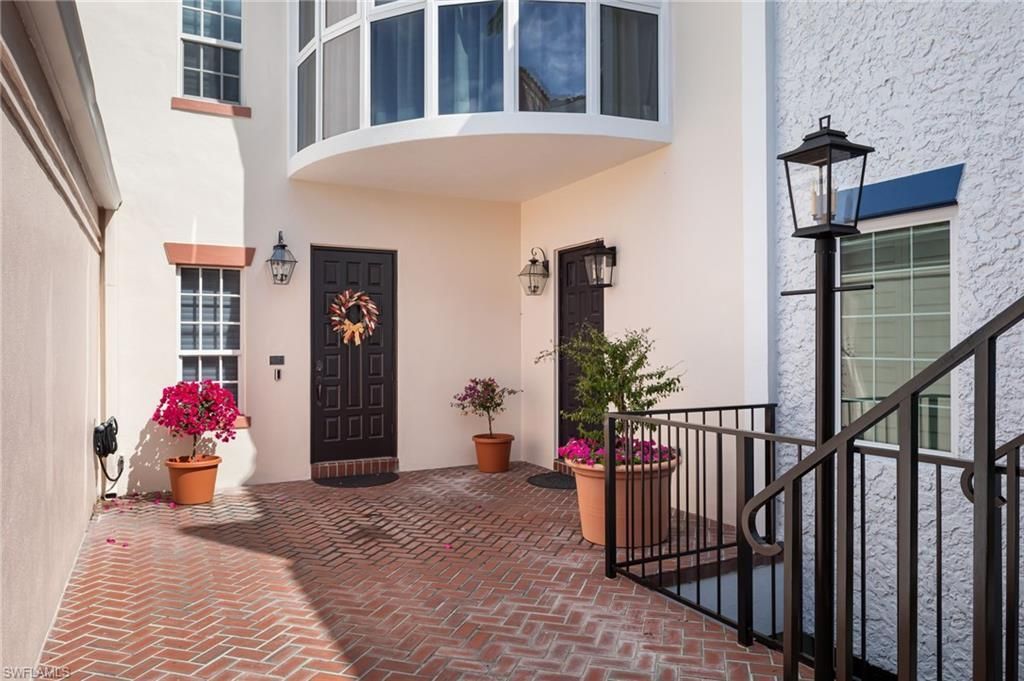 4000 Gulf Shore Blvd N, Unit 400, Naples, FL 34103 Photo