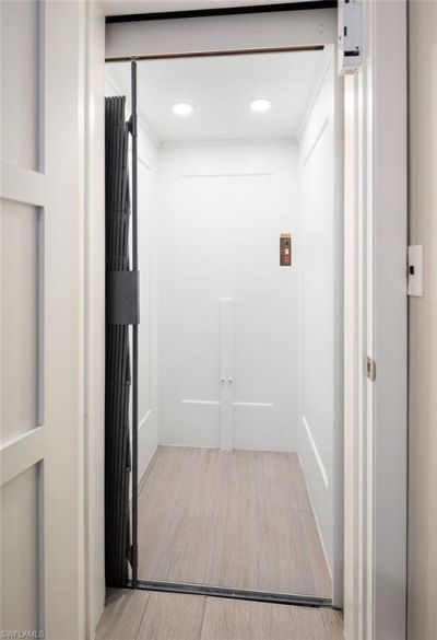 4000 Gulf Shore Blvd N, Unit 400, Naples, FL 34103 Photo