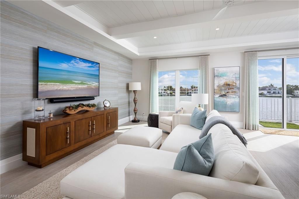 4000 Gulf Shore Blvd N, Unit 400, Naples, FL 34103 Photo