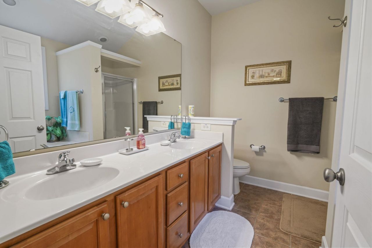 4315 Red Rooster Ln. Photo 11