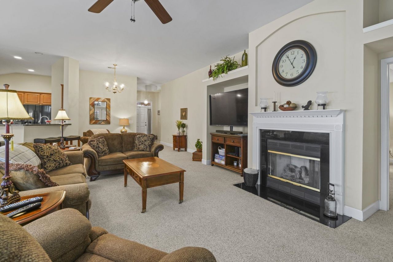 4315 Red Rooster Ln. Photo 16