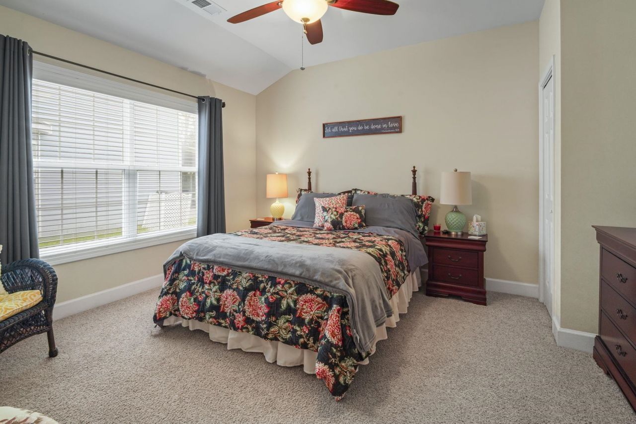 4315 Red Rooster Ln. Photo 7