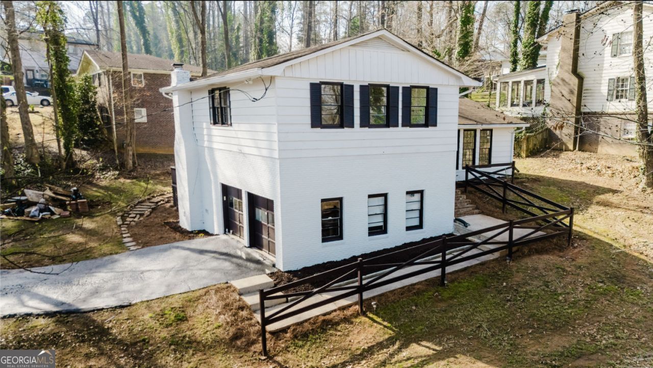 50 Bailey Drive, Lilburn, GA 30047 Main Photo