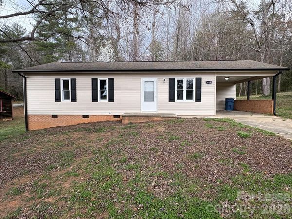 2610 Tablerock Road , Lenoir, NC 28645