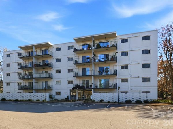 2503 Roswell Avenue, Unit 302, Charlotte, NC 28209