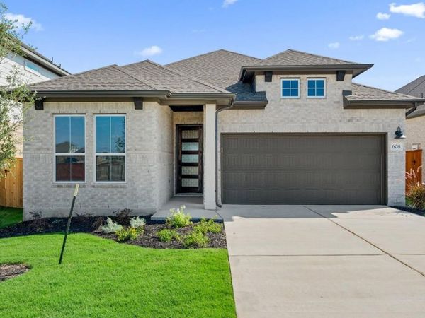 608 Leeland Drive, Liberty Hill, TX 78642
