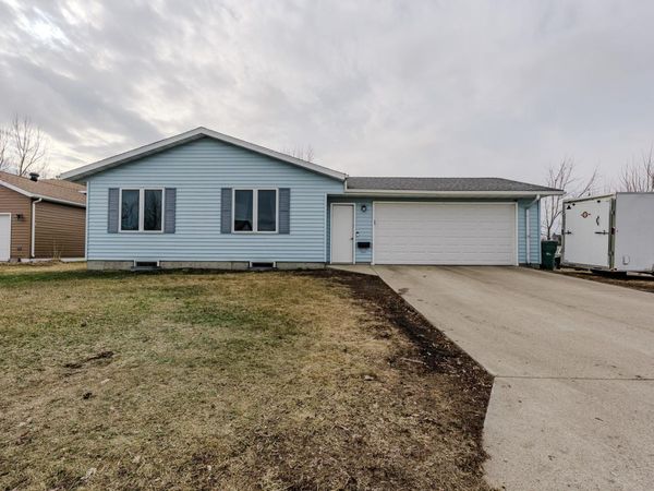 403 Mill Court, Breckenridge, MN 56520