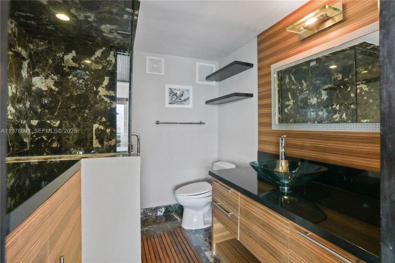 1151 N Fort Lauderdale Beach Blvd, Unit 16D, Fort Lauderdale, FL 33304 Photo