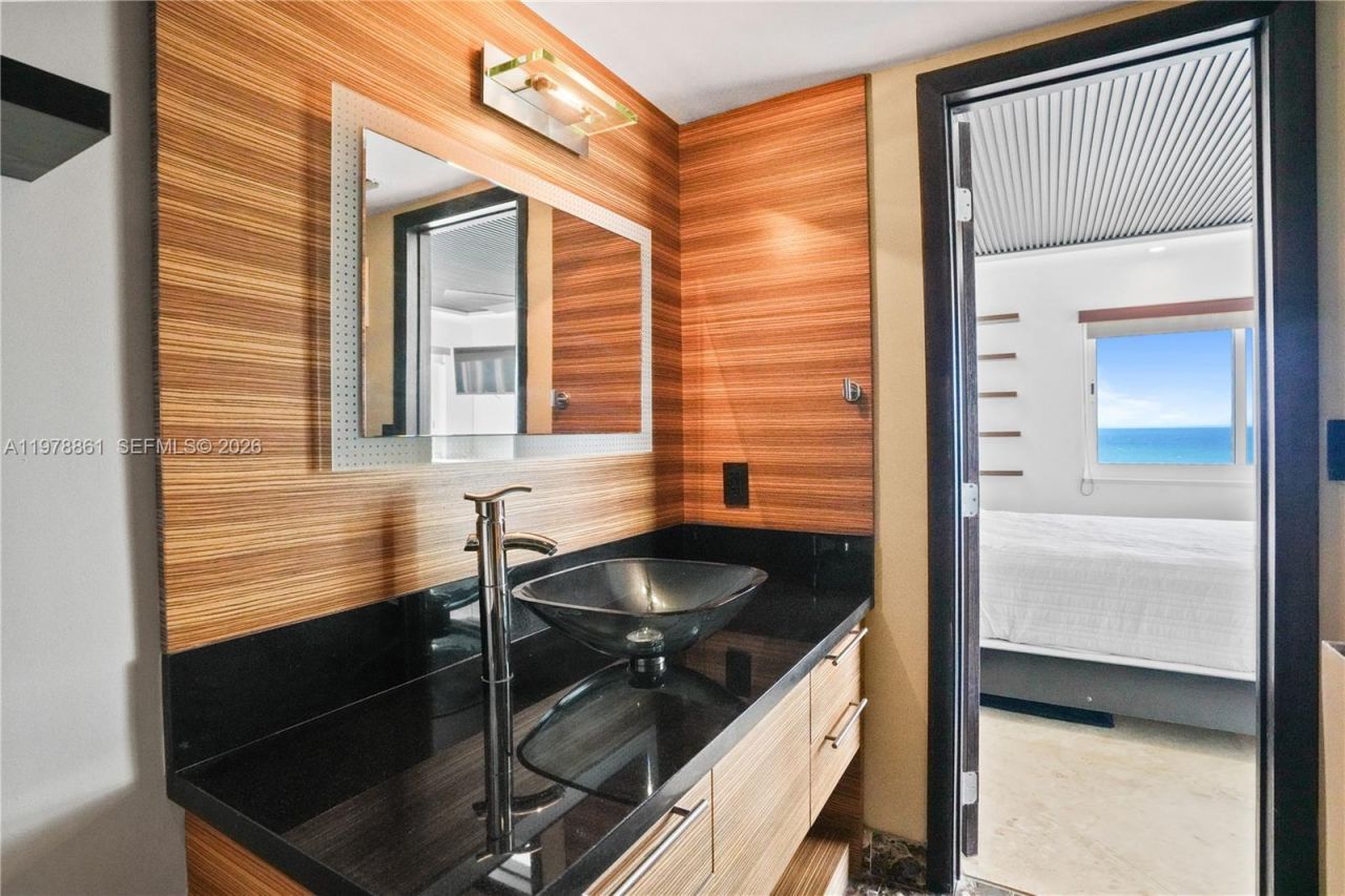 1151 N Fort Lauderdale Beach Blvd, Unit 16D, Fort Lauderdale, FL 33304 Photo