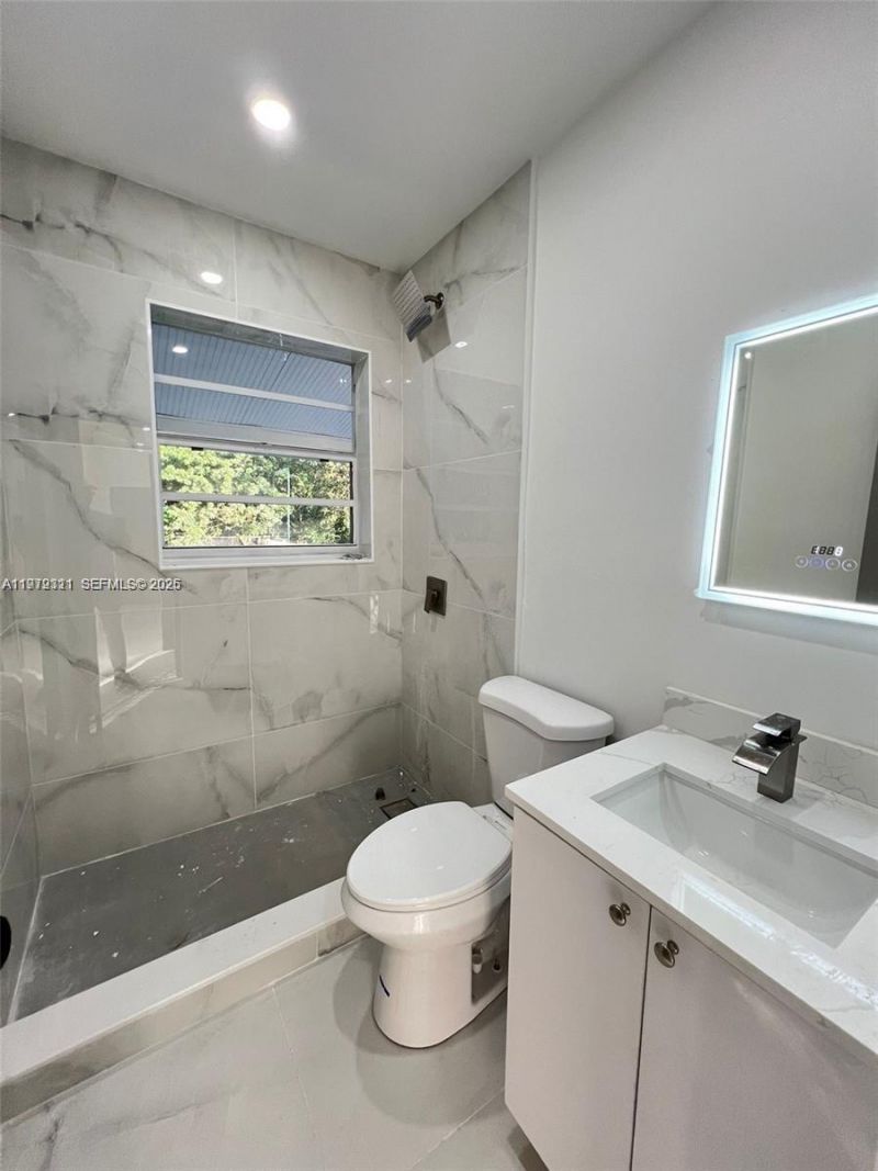 15741 NW 38th Pl , Miami Gardens, FL 33054 Photo