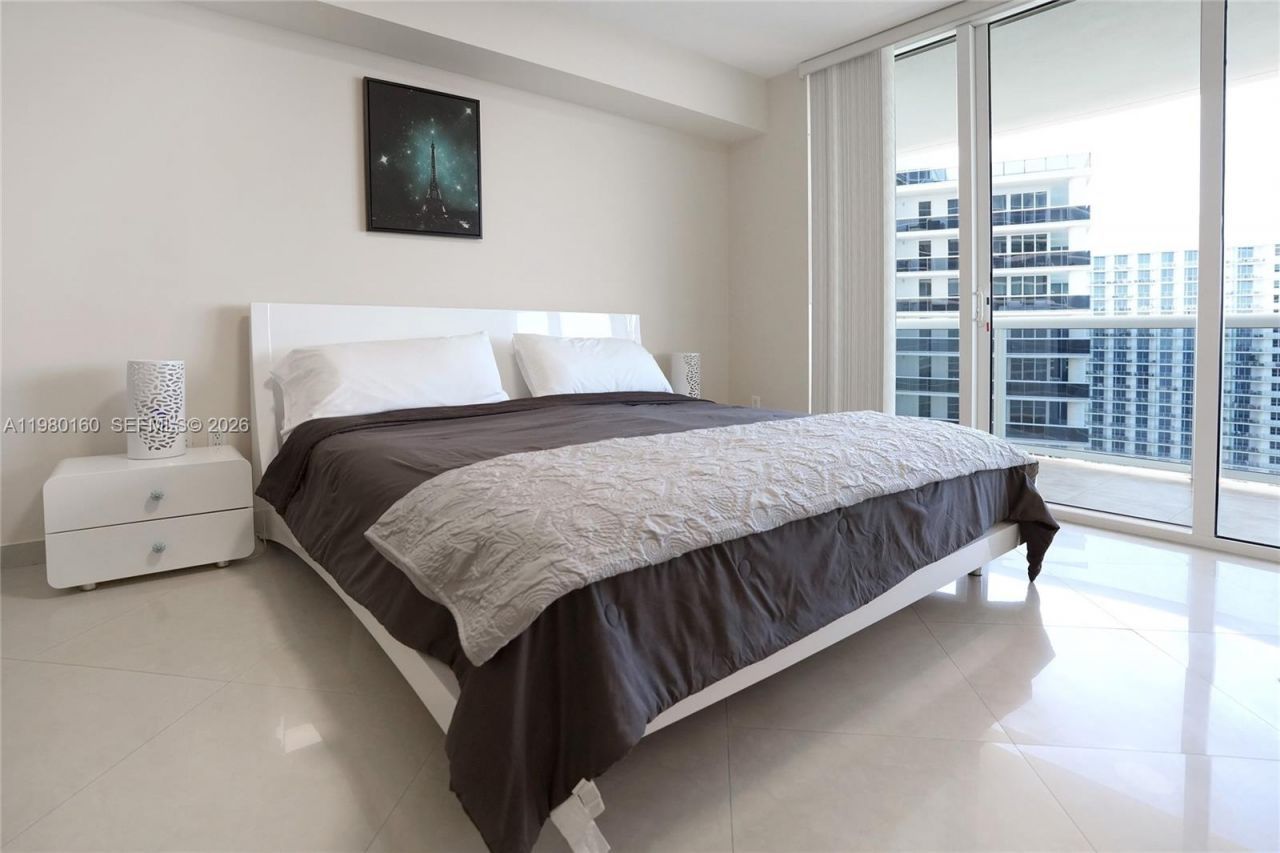 1830 S Ocean Dr , Unit 4111, Hallandale Beach, FL 33009 Photo