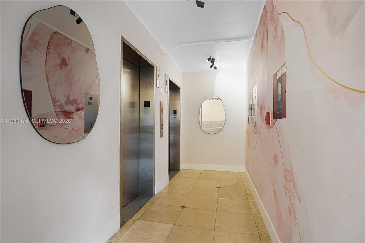 7133 Bay Dr, Unit 601, Miami Beach, FL 33141 Photo