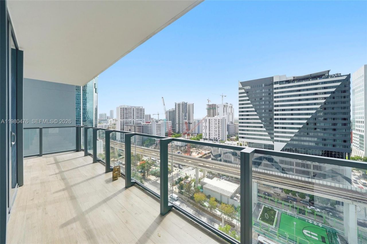 88 SW 7th St, Unit 1010, Miami, FL 33130 Photo