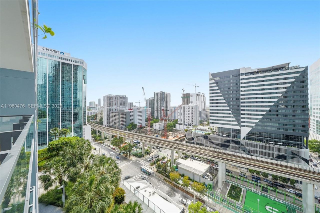 88 SW 7th St, Unit 1010, Miami, FL 33130 Photo