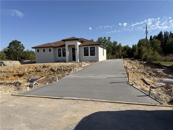 4104 E 17th ST, LEHIGH ACRES, FL 33972