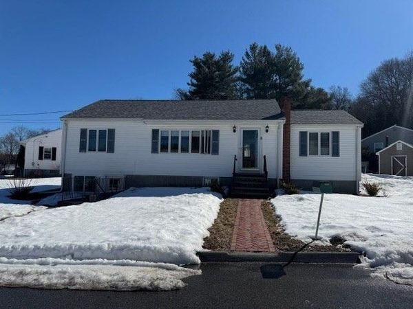 8 Bernard Road, Unit 8, Woburn, MA 01801