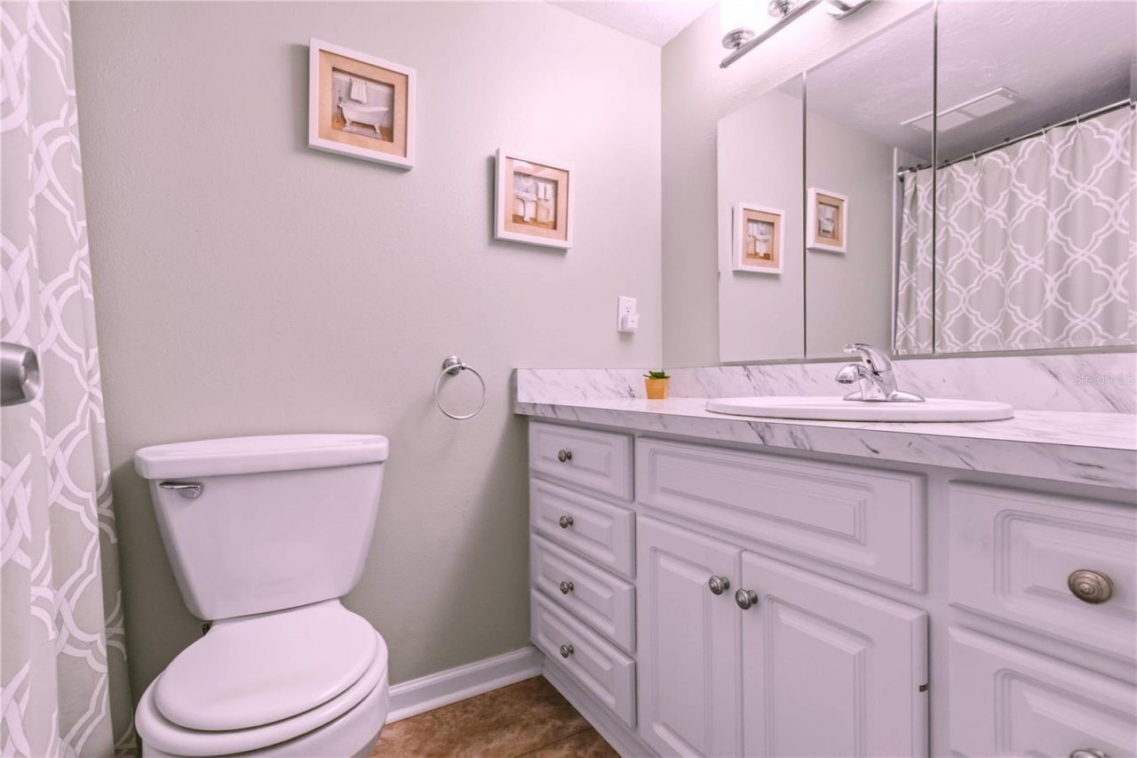 635 30th Avenue W, Unit F109, Bradenton, FL 34205 Photo