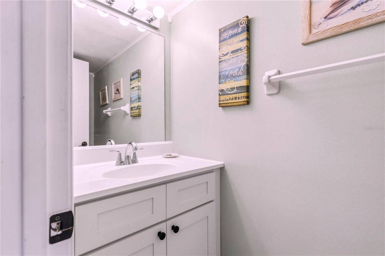 635 30th Avenue W, Unit F109, Bradenton, FL 34205 Photo