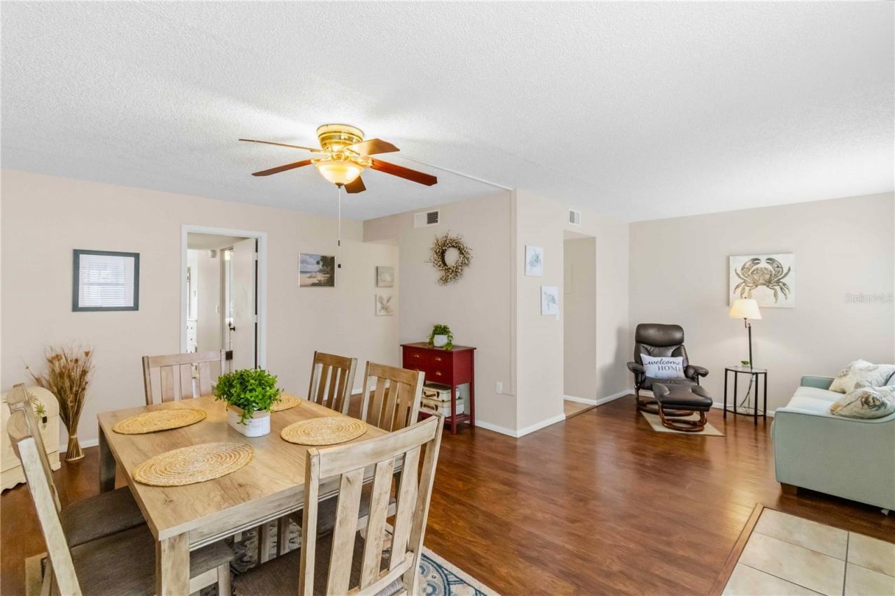 635 30th Avenue W, Unit F109, Bradenton, FL 34205 Photo