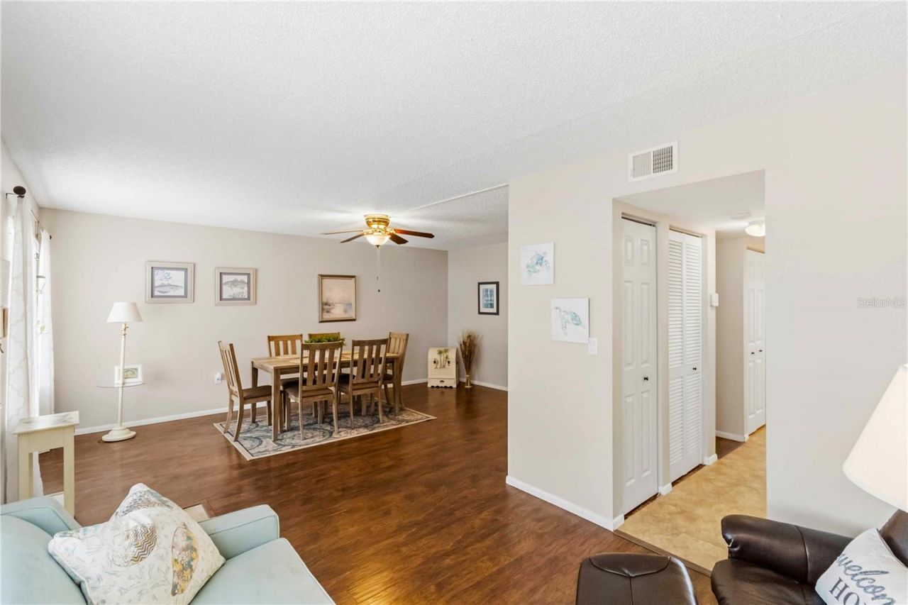 635 30th Avenue W, Unit F109, Bradenton, FL 34205 Photo