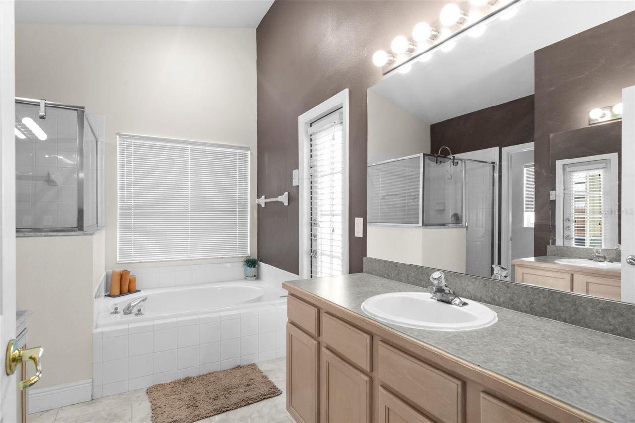 8053 Roaring Creek Court, Kissimmee, FL 34747 Photo