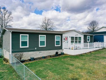 295 Medlock Lane, Annville, KY 40402