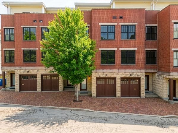 42 Federal Street, Unit E, Portland, ME 04101