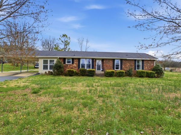 899 Beasleys Bend Rd, Lebanon, TN 37087