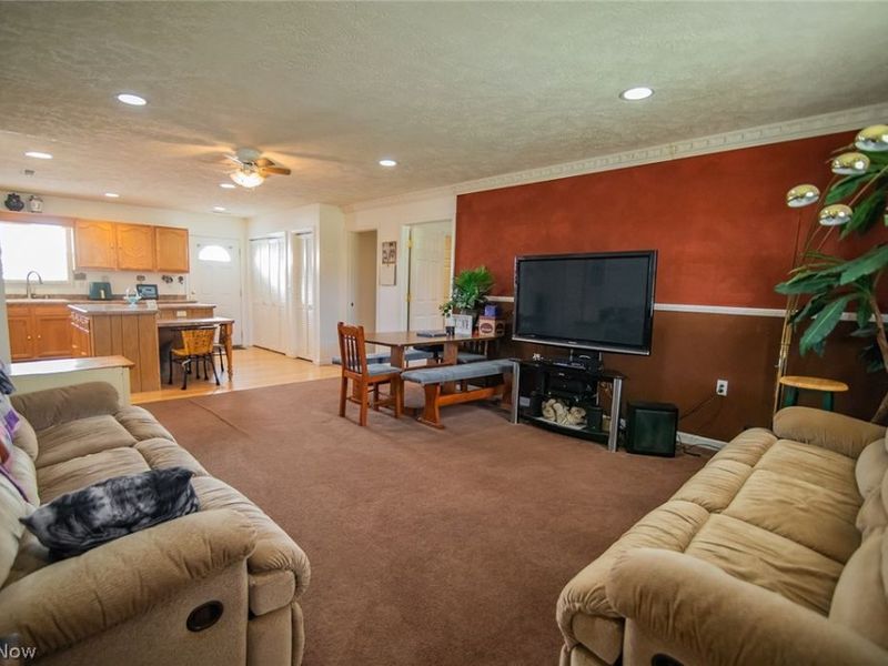 901 56th Street, Vienna, WV 26105 Photo 14