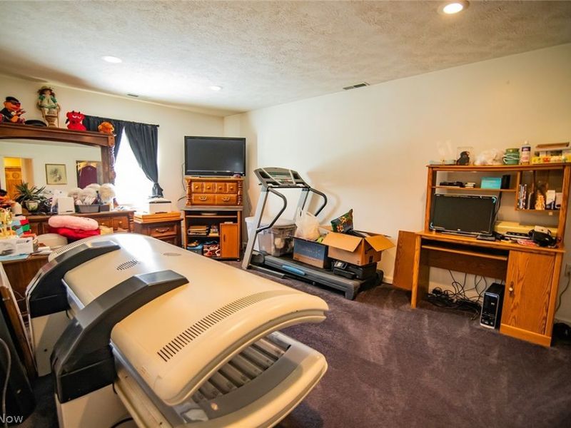 901 56th Street, Vienna, WV 26105 Photo 22