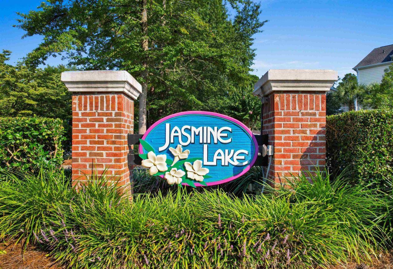 631 Woodmoor Dr. Photo 25