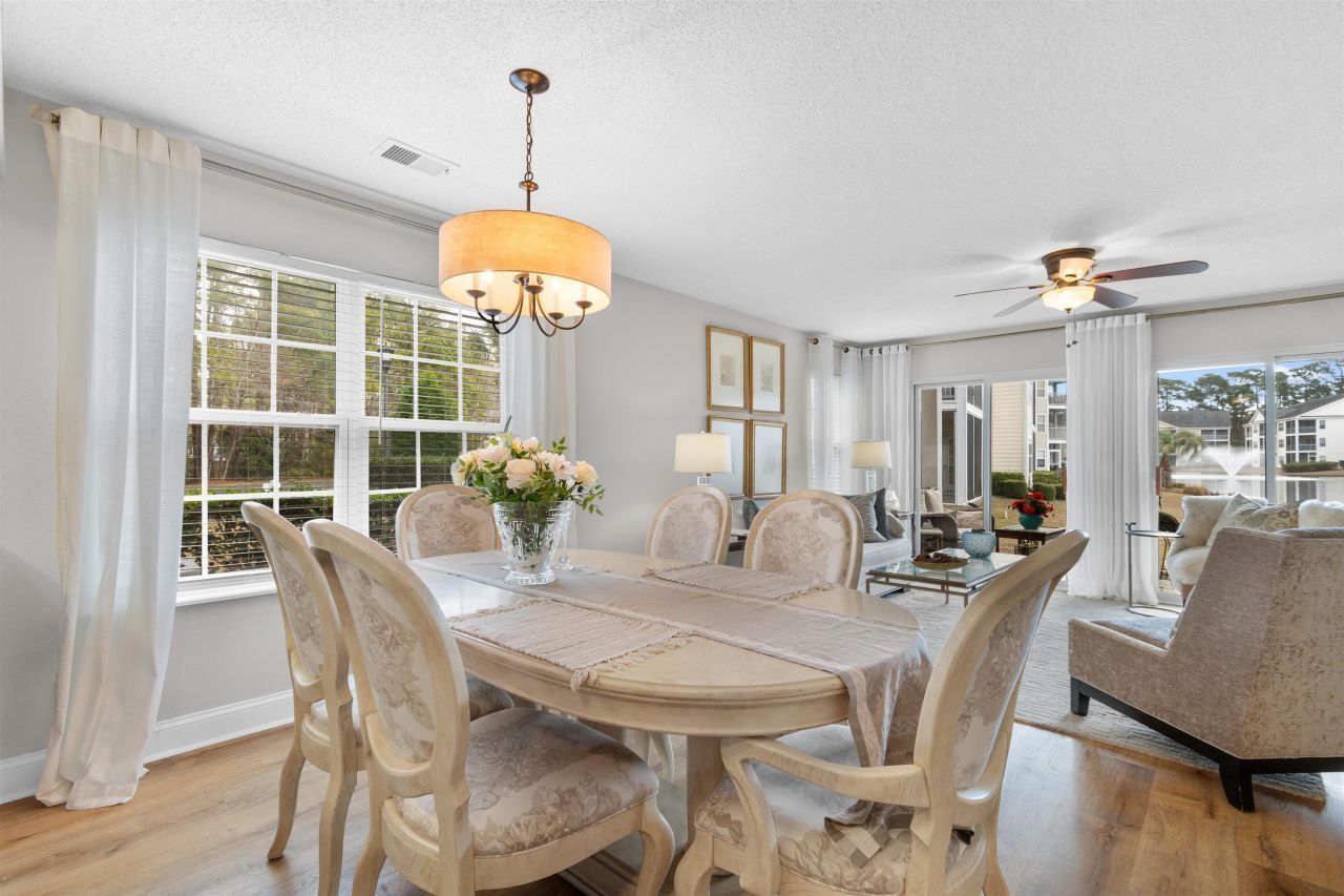 631 Woodmoor Dr. Photo 5