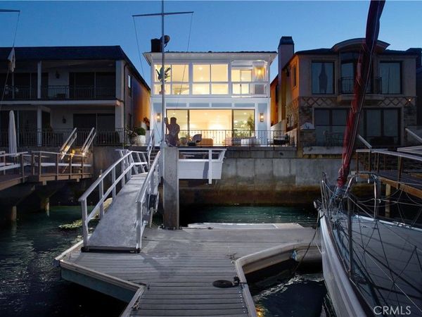 536 Via Lido Nord, Newport Beach, CA 92663