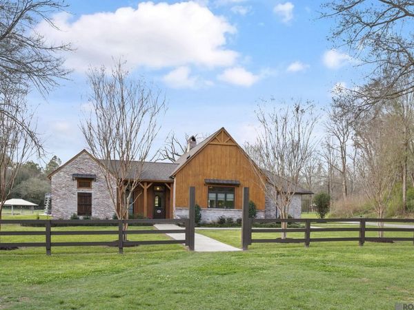 8797 Ritchie Ln, St Francisville, LA 70775