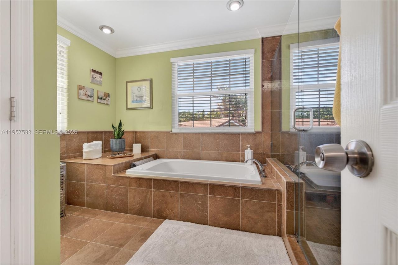 1485 NW 129th Ter , Sunrise, FL 33323 Photo