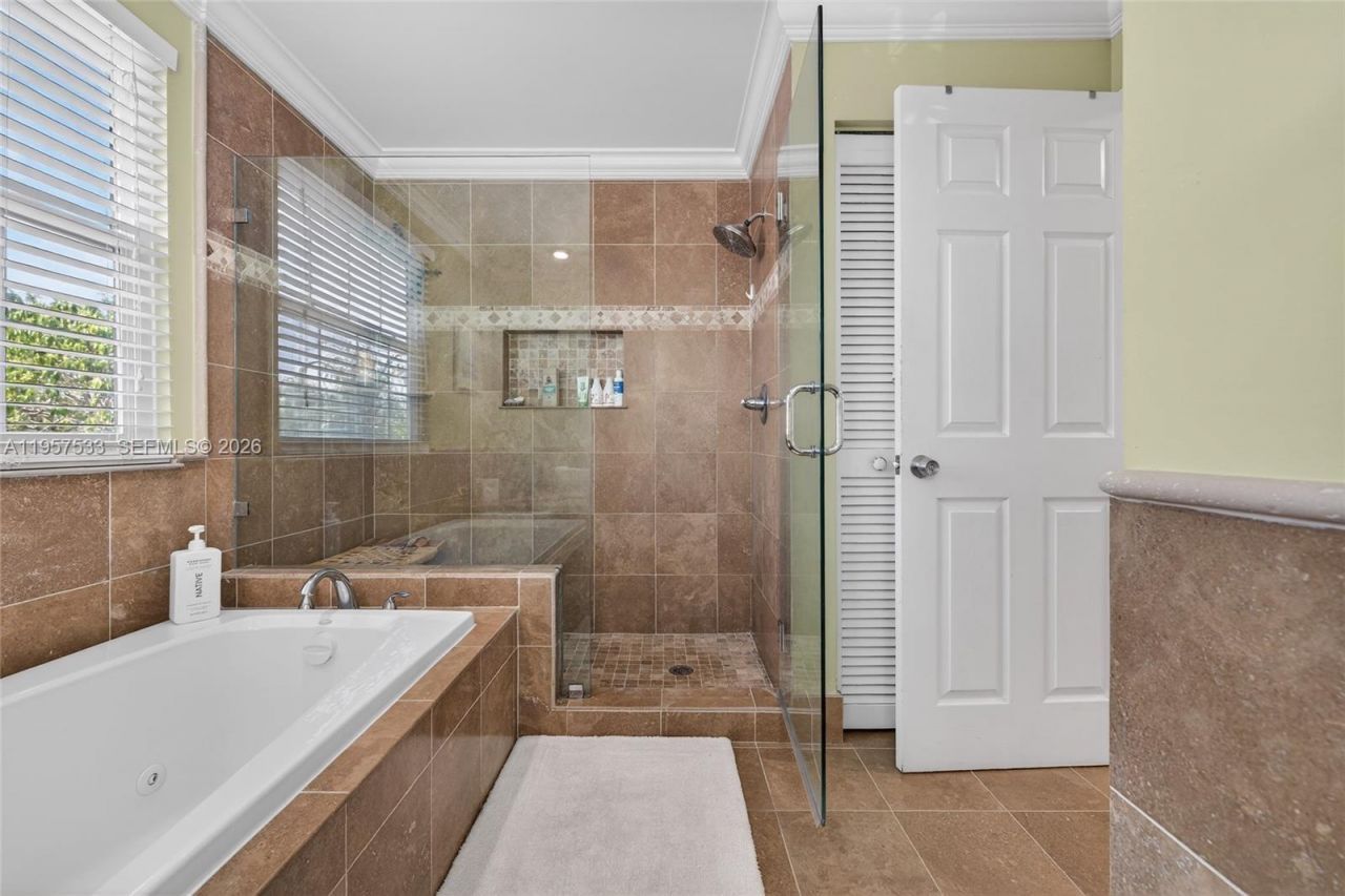 1485 NW 129th Ter , Sunrise, FL 33323 Photo