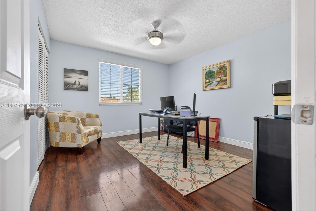 1485 NW 129th Ter , Sunrise, FL 33323 Photo